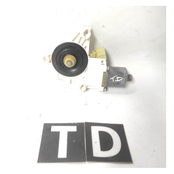Motor Vidro Elétrico Traseiro Direito Mercedes C200 07 10
