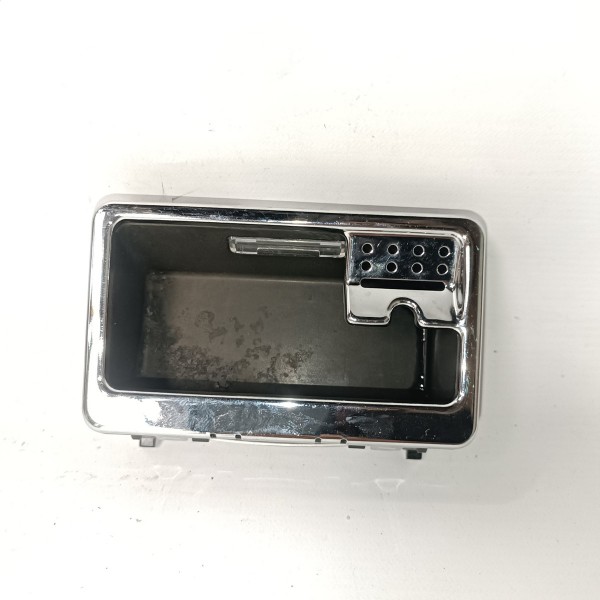 Cinzeiro A2048100330 Console Central Mercedes C200 07 14