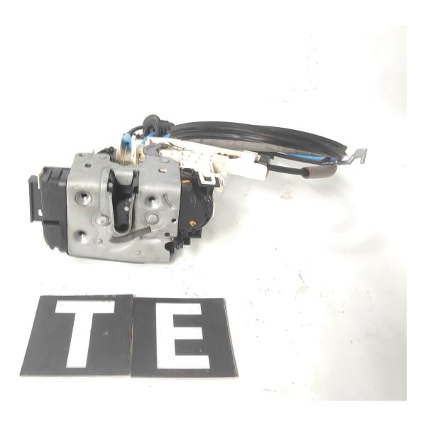 Trava Elétrica Traseira Esquerda Mercedes C180 C200 07 10