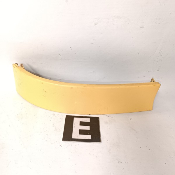 Acabamento Inferior Lanterna Traseira Esquerda Audi A3 96 05 Esquerdo/motorista