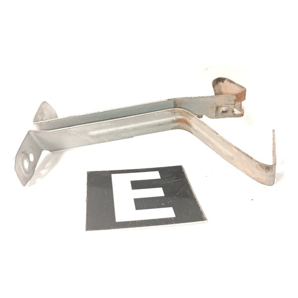 Suporte Esquerdo Parachoque Dianteiro Mercedes 07 14