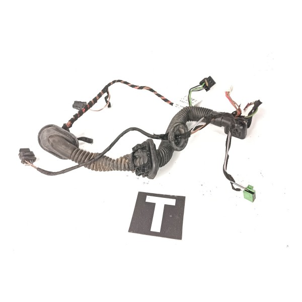 Chicote De Porta Traseira Mercedes C180 C200 W204 07 14