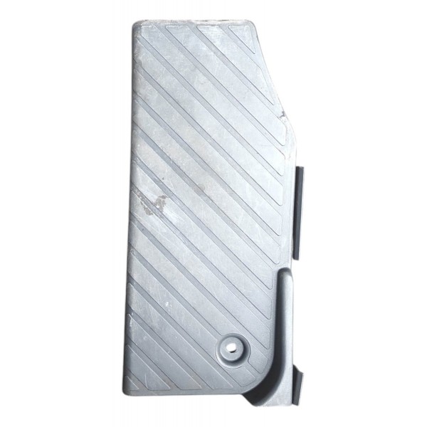 Apoio Descanso De Pé 8l1864777a Audi A3 1996 2005