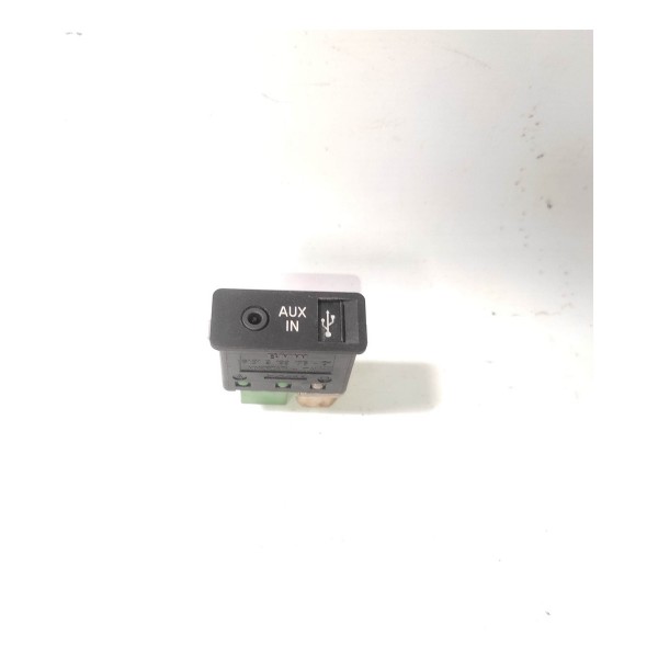 Conector Auxiliar Usb Bmw X5 E70 2007 2012