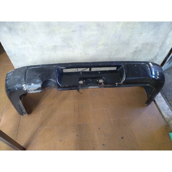 Para-choque Traseiro  Subaru Forester 1998 Detalhe