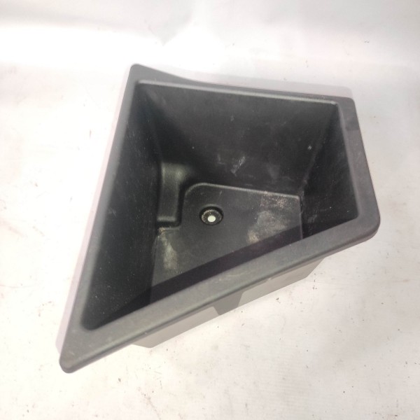 Porta Objetos Esquerdo Porta Malas Mitsubishi Asx 2.0 10 22