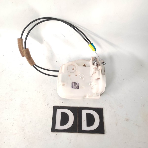 Trava Elétrica Dianteira Direita Mitsubishi Asx 2.0 10 22