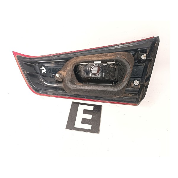 Lanterna Esquerda Porta Malas Mitsubishi Asx 2012 Detalhe