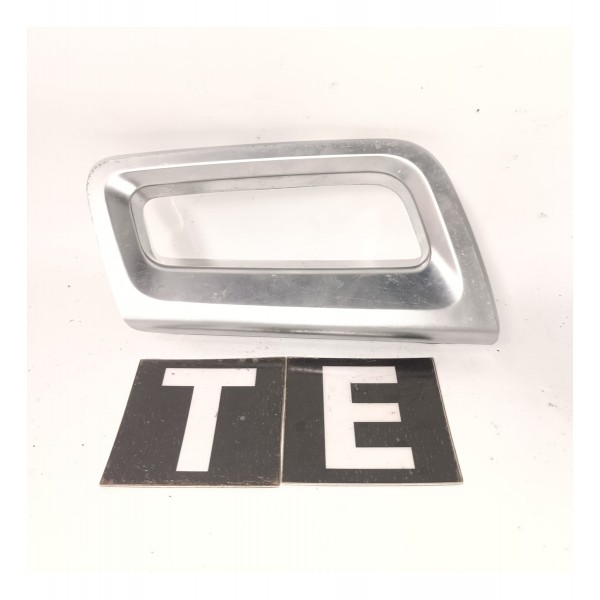 Moldura Macaneta Interna Traseira Esquerda Captiva 2006 2018 Prateado Traseira