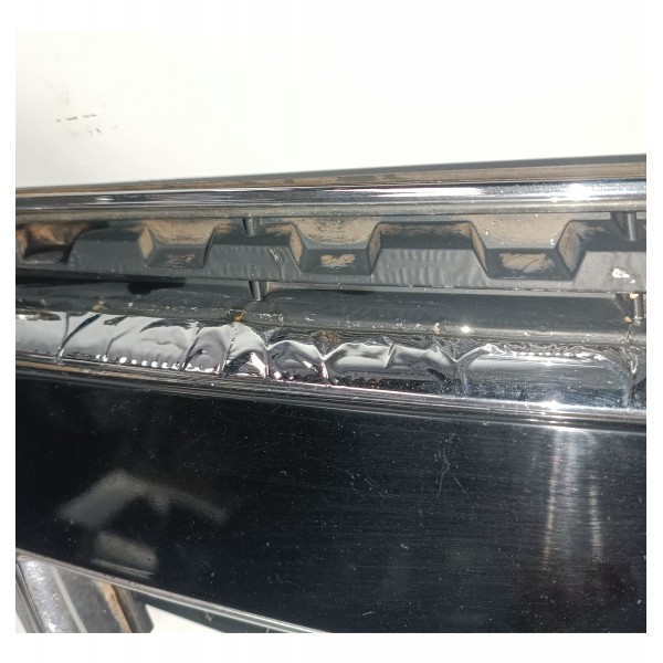 Grade Dianteira Chevrolet Captiva 2006 2018 Detalhe Preto