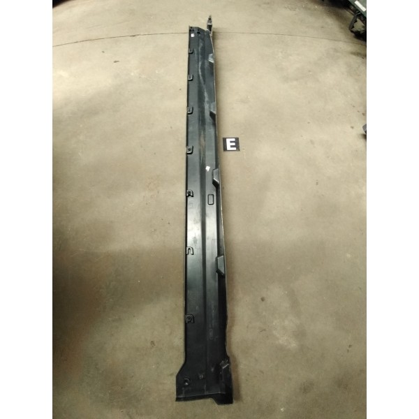 Saia Lateral Esquerda Freelander 2  Preto