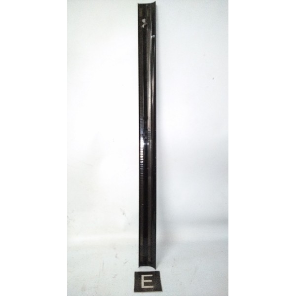 Acabamento Trilho Rack De Teto Esquerdo  Discovery 3