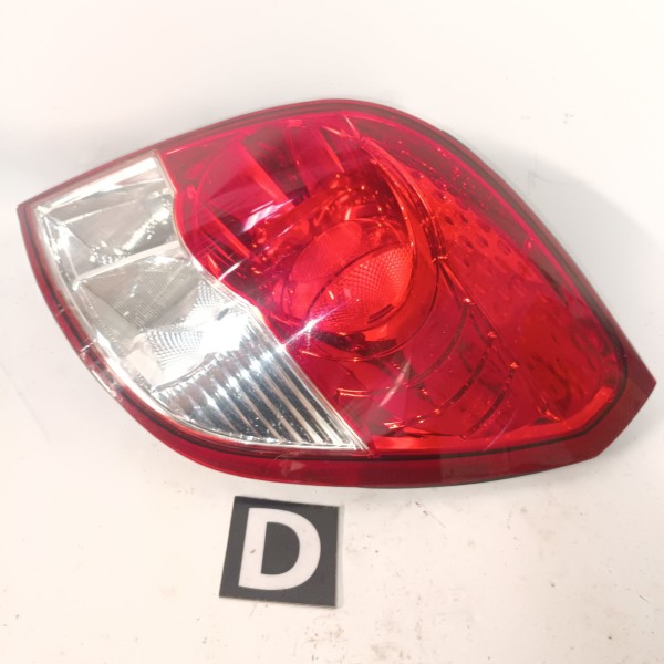 Lanterna Traseira Direita Chevrolet Captiva 2006 2012 Direito/passageiro