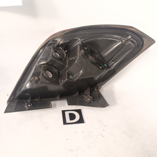 Lanterna Traseira Direita Chevrolet Captiva 2006 2012 Direito/passageiro