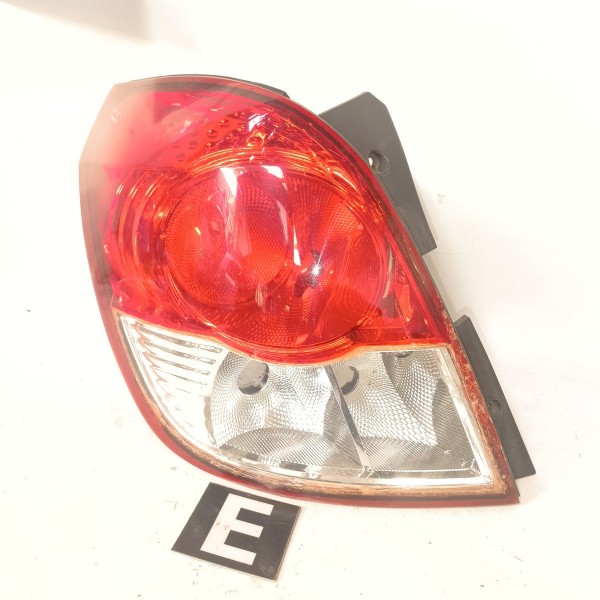 Lanterna Traseira Esquerda Chevrolet Captiva 06 12 Detalhe Esquerdo/motorista