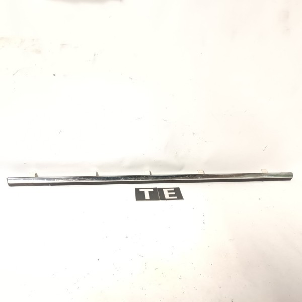 Pestana Externa Traseira Esquerda Chevrolet Captiva 06 18