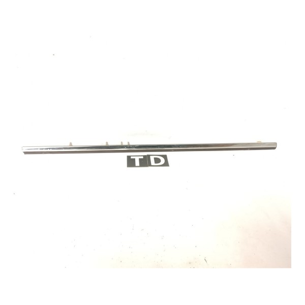 Pestana Externa Traseira Direita Chevrolet Captiva 2006 2018