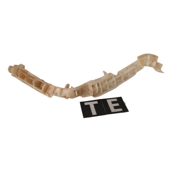 Guia Esquerdo Parachoque Traseiro Chevrolet Captiva 06 18