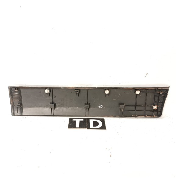 Moldura Inferior Porta Traseira Direita Captiva 2006 2018