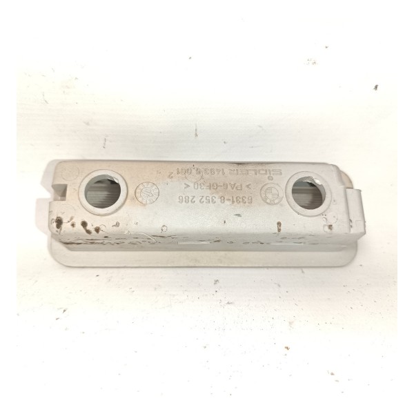 Luz Cortesia Inferior Banco Traseiro Bmw X5 E53 2000 2006