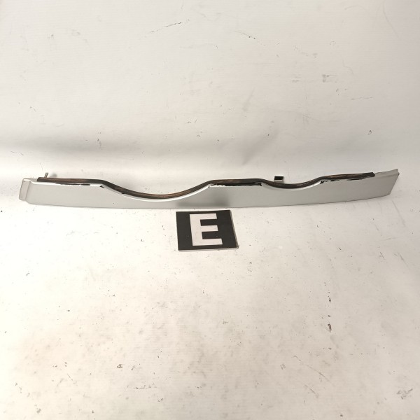 Moldura Inferior Farol Esquerdo Bmw X5 E53 2000 2003