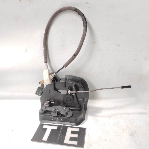 Trava Eletrica Traseira Esquerda Bmw X5 E53 2000 2006