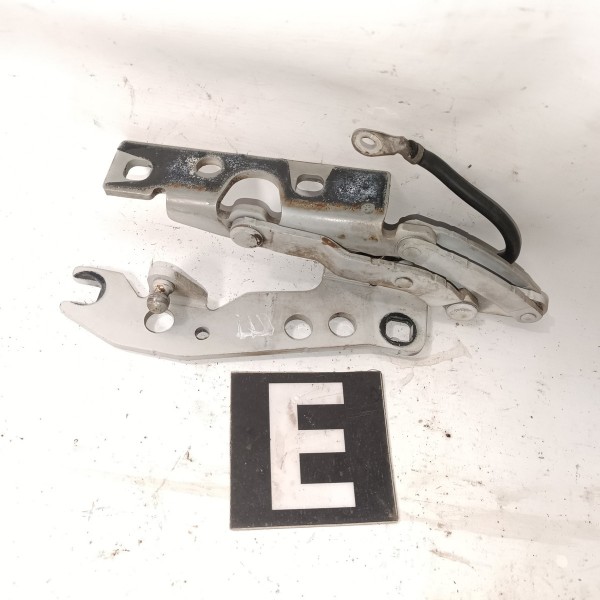 Dobradiça Esquerda Capo Bmw X5 E53 2000 2006