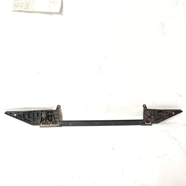 Travessa Superior Radiador Bmw X5 E53 2000 2006