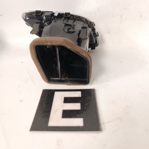 Difusor Esquerdo Ar Condicionado Audi A5 2010 2017