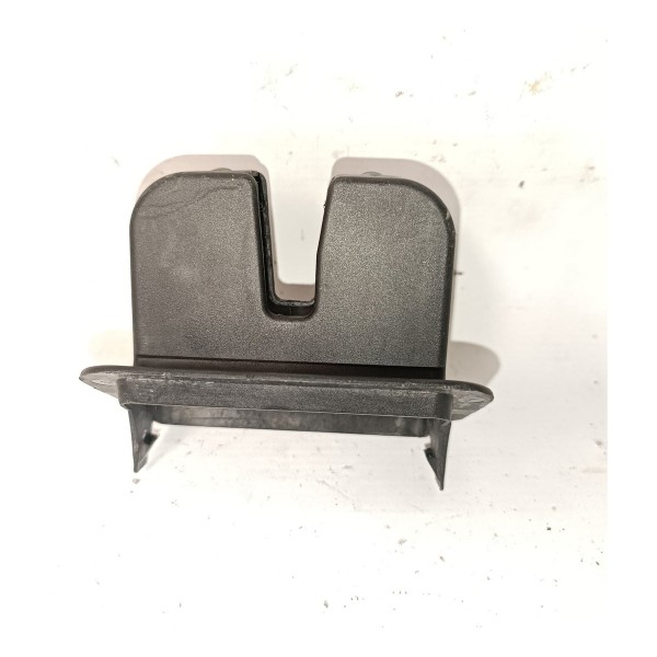 Acabamento Trava Porta Malas Audi A5 2010 2017