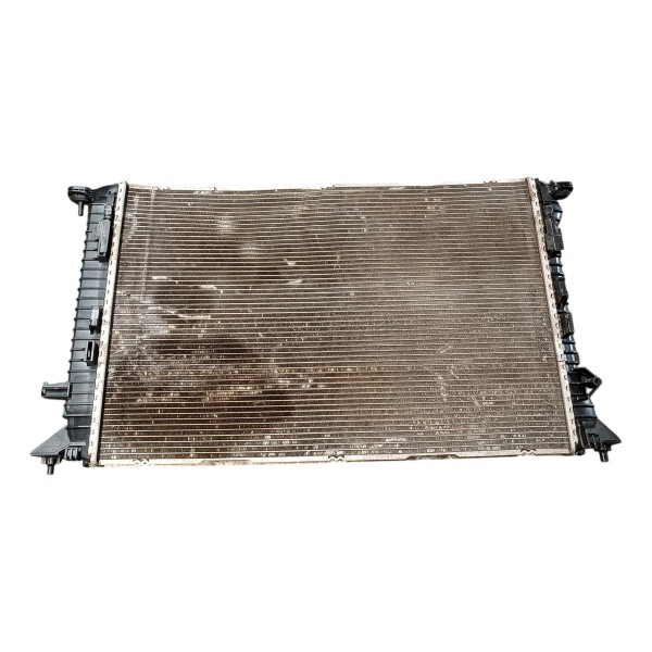 Radiador Audi A5 2.0t 2010 2017 Detalhe