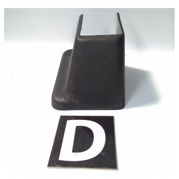 Capa Dianteiro Direito Inferior Banco Direito Freelander 2  Preto