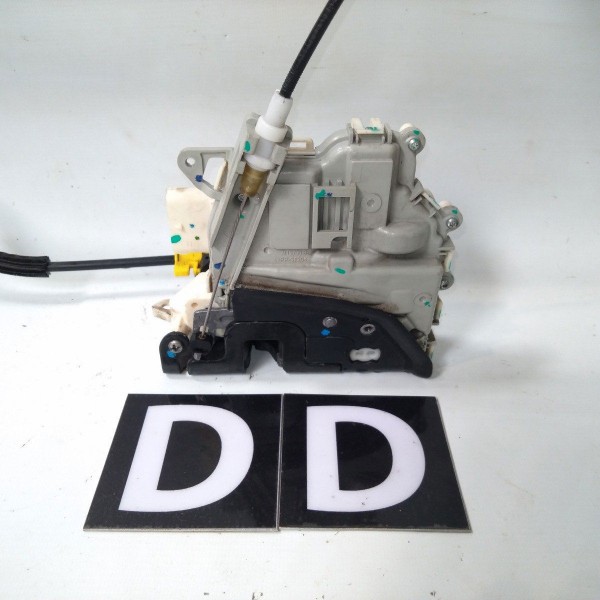 Trava Elétrica Dianteiro Direito Audi A4 2010 2.0t