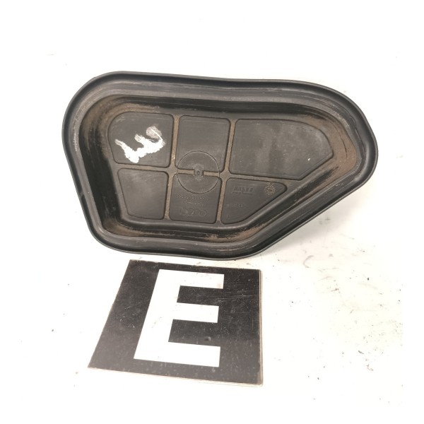 Acabamento Amortecedor Dianteiro Esquerdo Audi A5 10 17