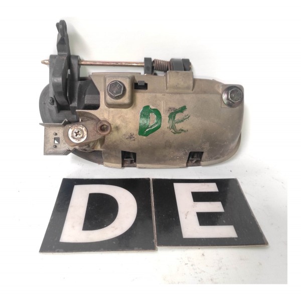 Macaneta Externa Dianteira Esquerda Volvo S40 1995 2004 Preto Dianteira