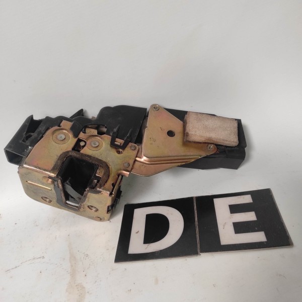 Trava Eletrica Dianteira Esquerda Volvo S40 1995 2004