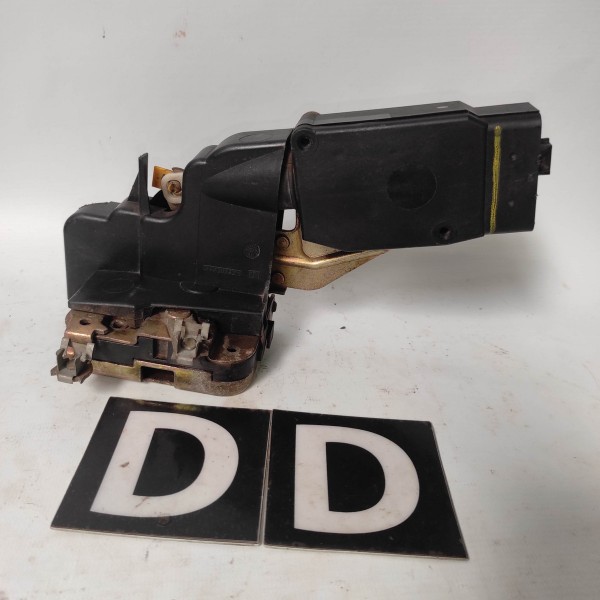 Trava Elétrica Dianteira Direita Volvo S40 1995 2004