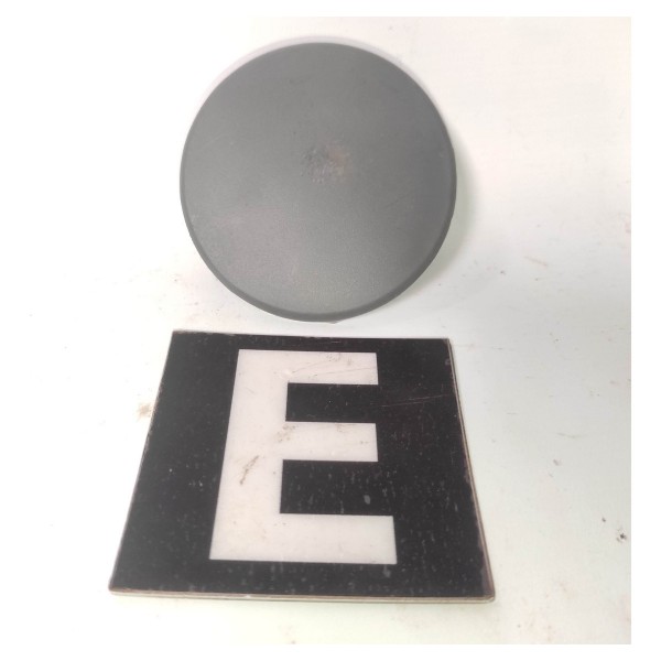 Tampa Esquerda Lateral Tabelie Painel Renault Laguna 95 01