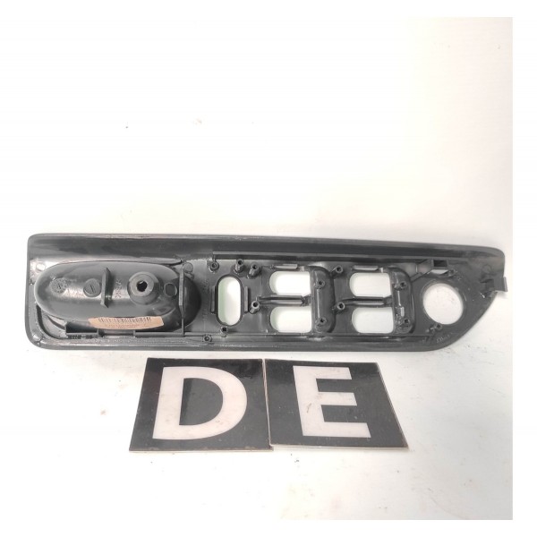 Moldura Botao Vidro Elétrico Diant Esq Renault Laguna 95 91