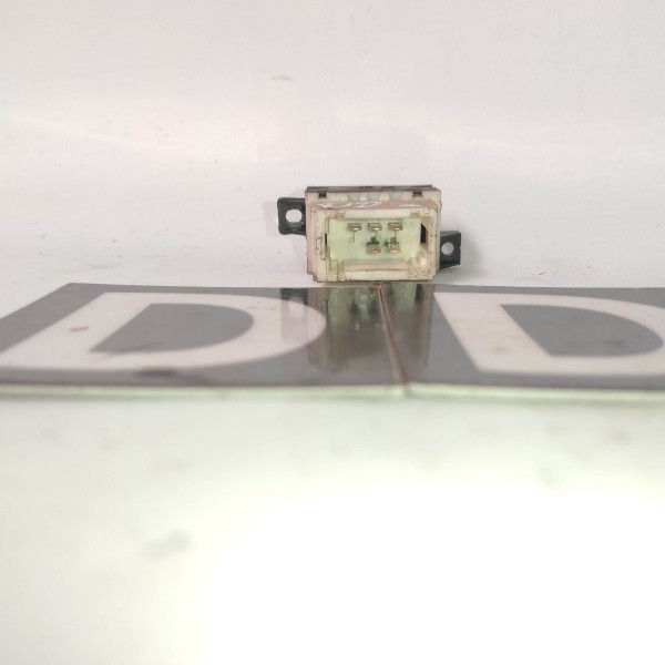 Botao Vidro Eletrico Dianteiro Direito Laguna 1995 2001