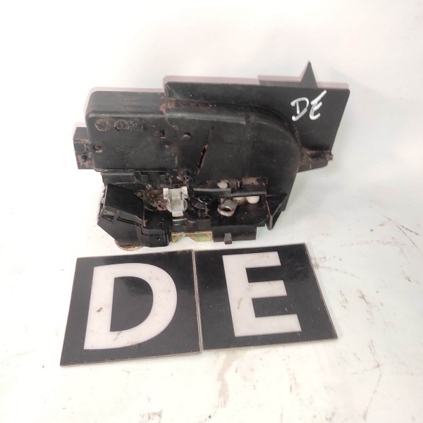 Trava Elétrica Dianteira Esquerda Renault Laguna 1995 2001