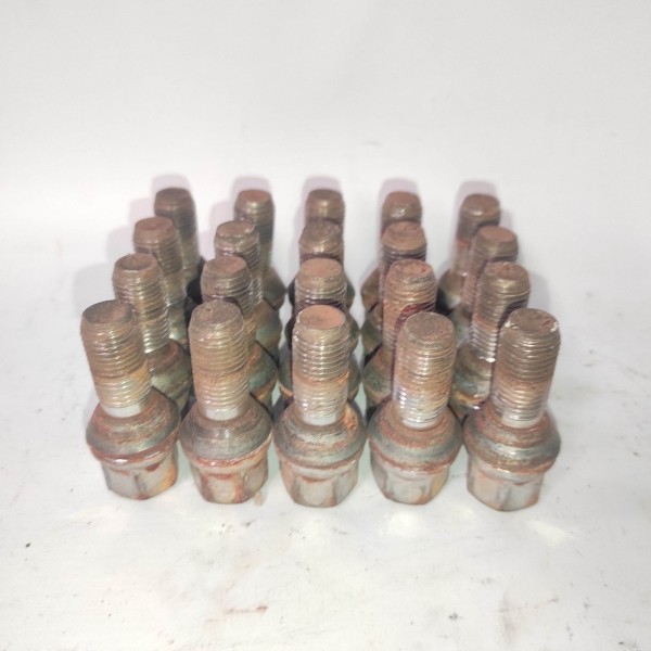 Jogo 20 Parafusos Roda Renault Laguna 1995 2001