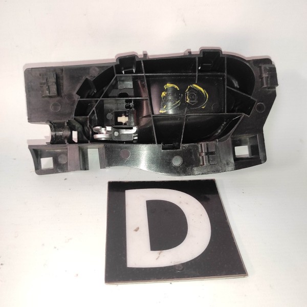 Maçaneta Interna Direita Peugeot 2008 2013 2019 Prateado Dianteira/traseira