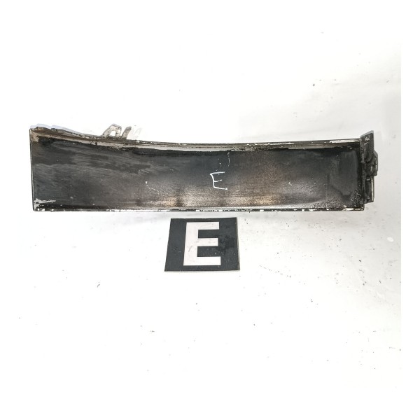 Moldura Inferior Lanterna Esquerda Audi A3 97 05