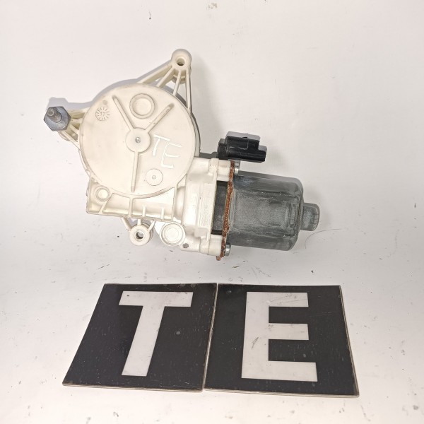 Motor Maquina De Vidro Traseira Esquerda Peugeot 2008 13 19