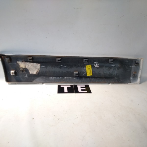 Moldura Inferior Porta Traseira Esquerda Chevrolet Captiva