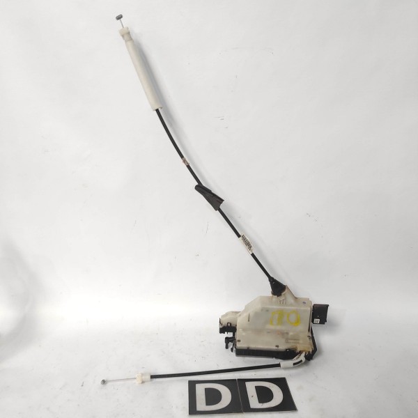 Trava Elétrica Dianteira Direita Peugeot 2008 2013 2019