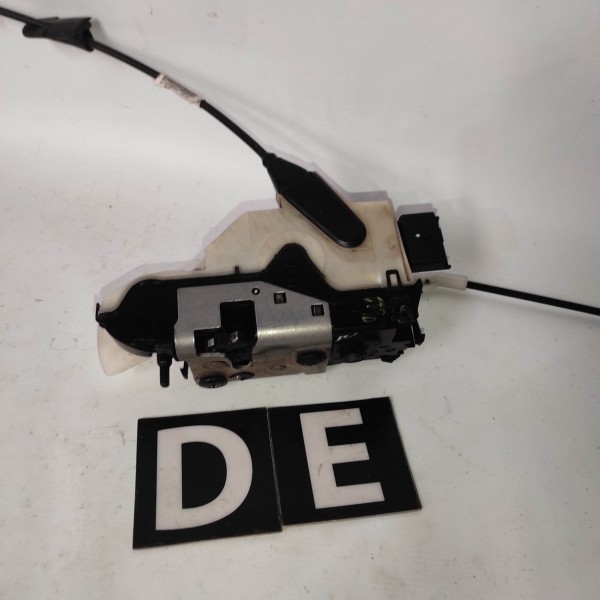 Trava Elétrica Dianteira Esquerda Peugeot 2008 2013 2019