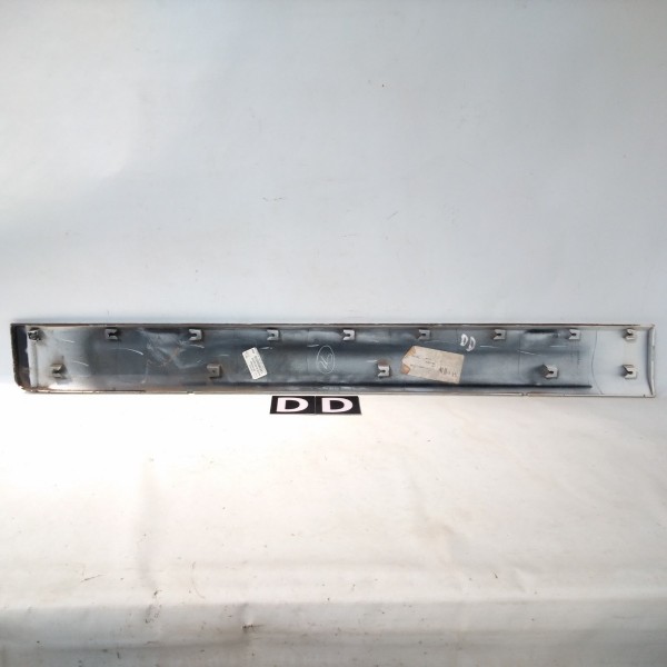 Moldura Inferior Porta Dianteira Direita Chevrolet Captiva