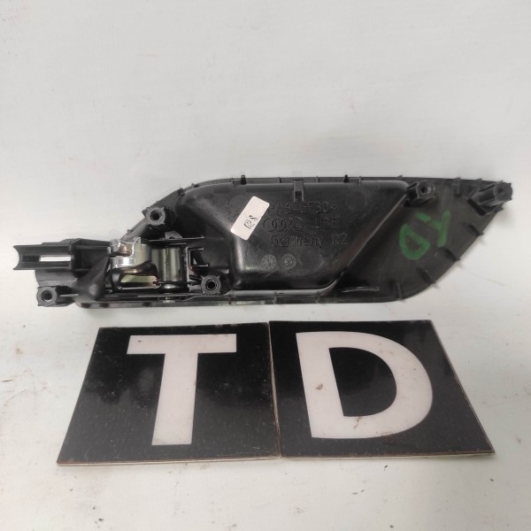 Maçaneta Interna Traseira Direita Audi A3 2013 2019 Traseira